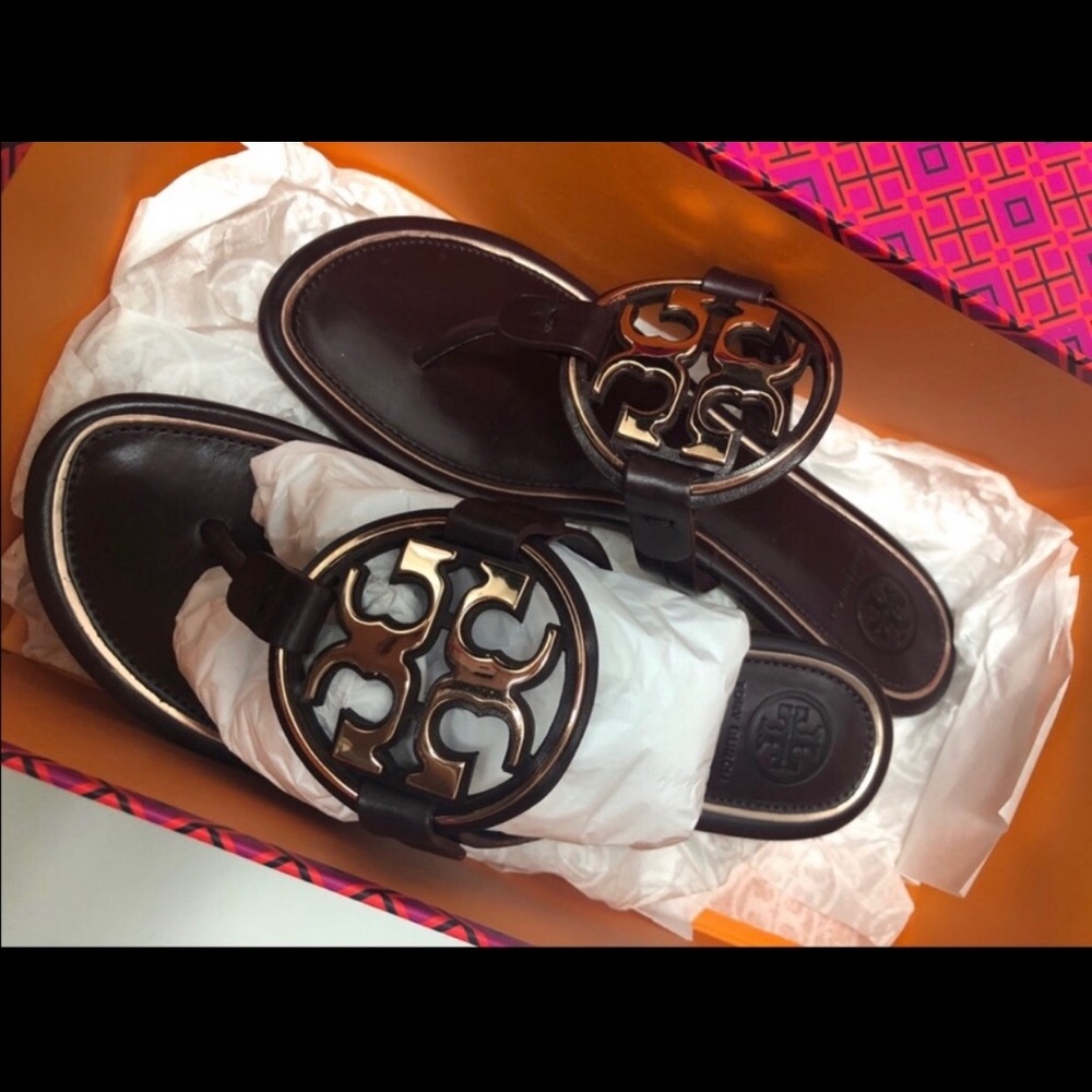 Tory Burch Miller flip flops ♥️